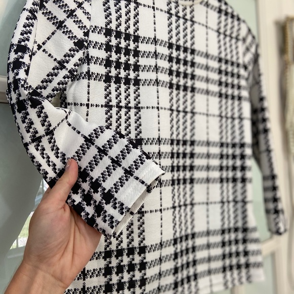 🌸 3 for $15 🌸 NWOT Plaid Top - Picture 3 of 3